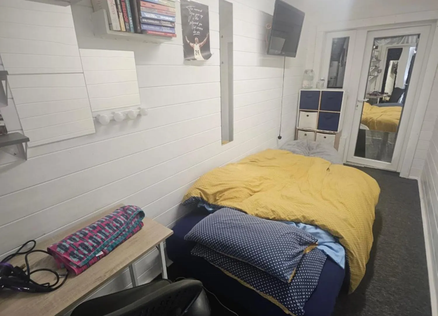 Lodge Splendid Room